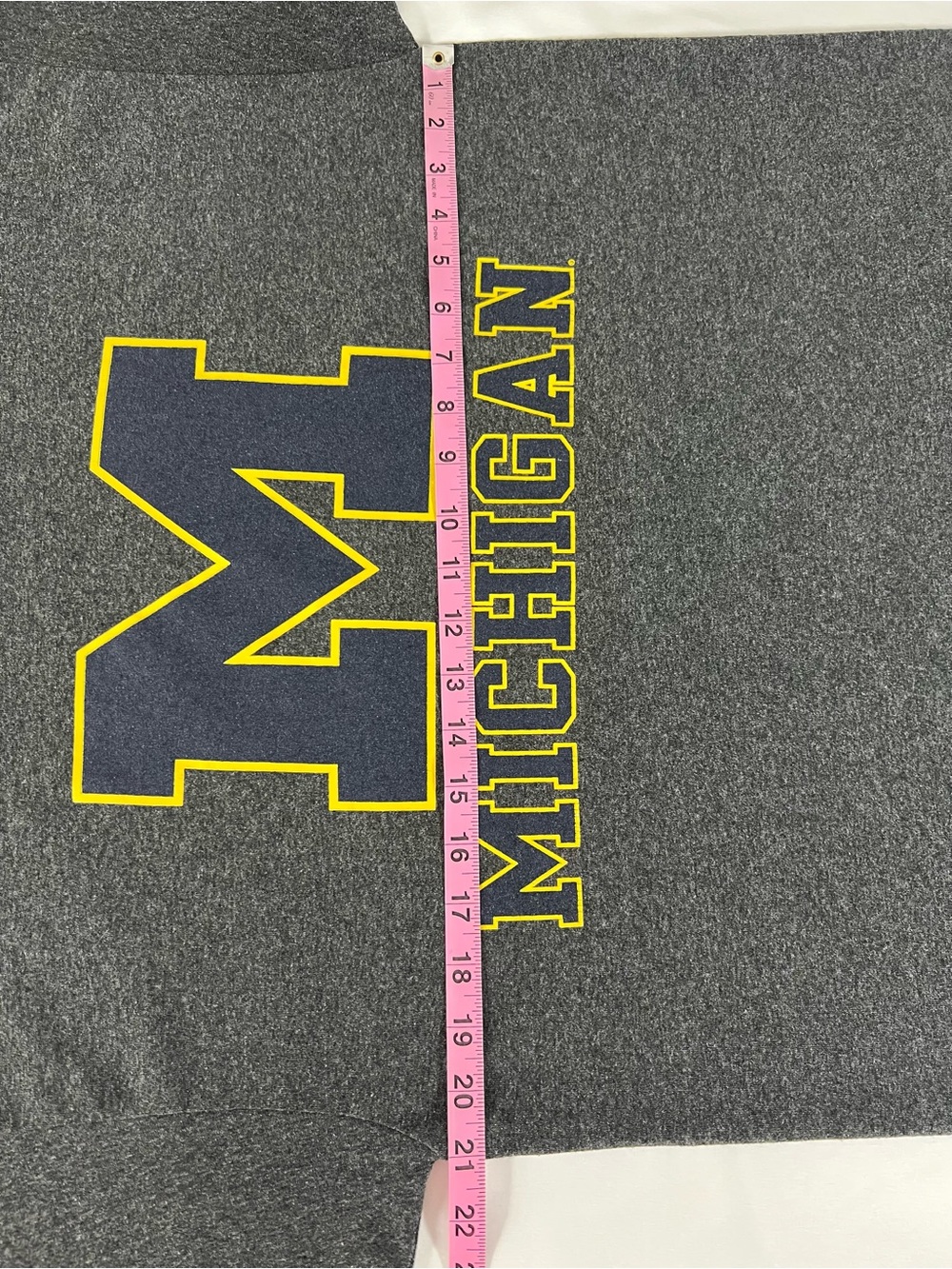 University of Michigan Charcoal Heather Gray Men's Short-Sleeve Tee Sz Large - Picture 9 of 10